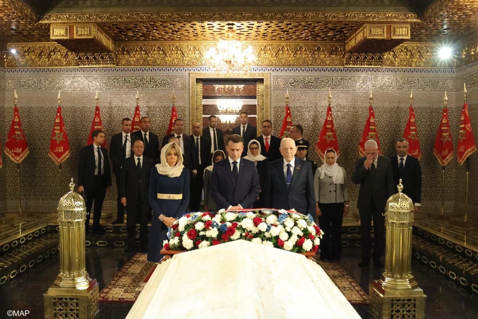 Visite de S.E.M. Emmanuel Macron au Mausolée Mohammed V à Rabat