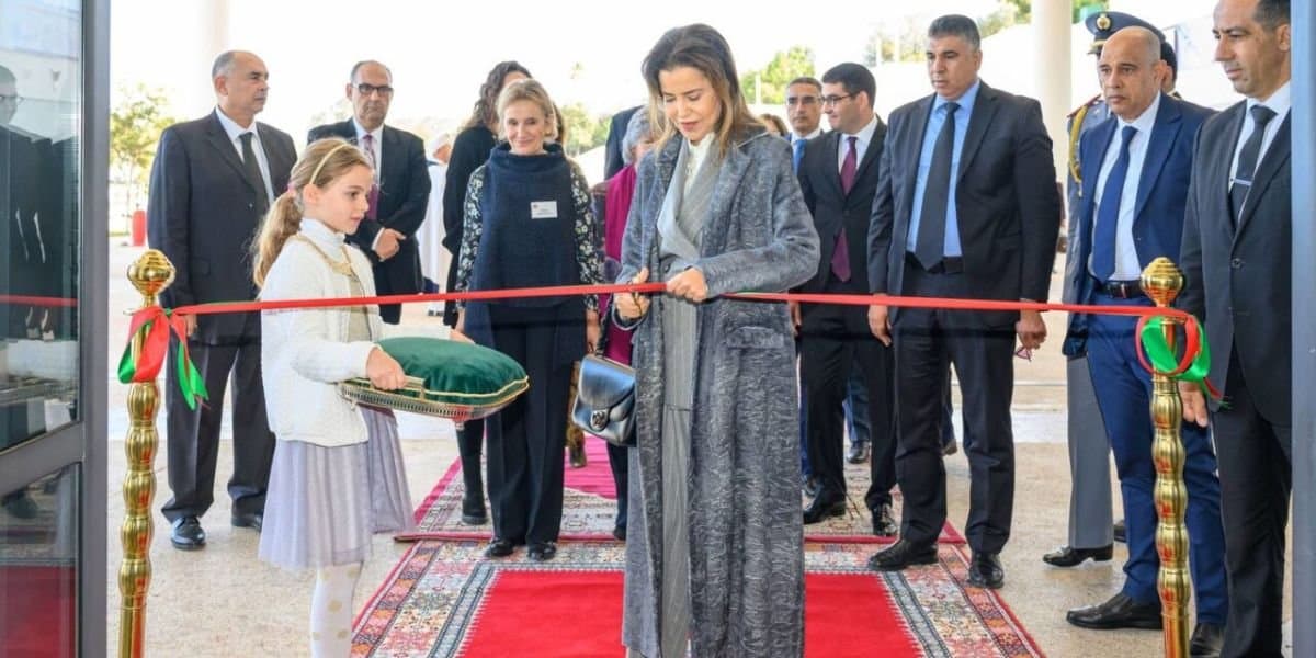 Lalla Meryem préside à Rabat la cérémonie d'inauguration du "Bazar de bienfaisance"