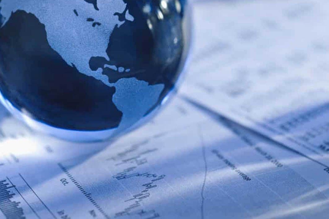 Résilience de l’économie mondiale en 2025-2026 malgré des défis majeurs