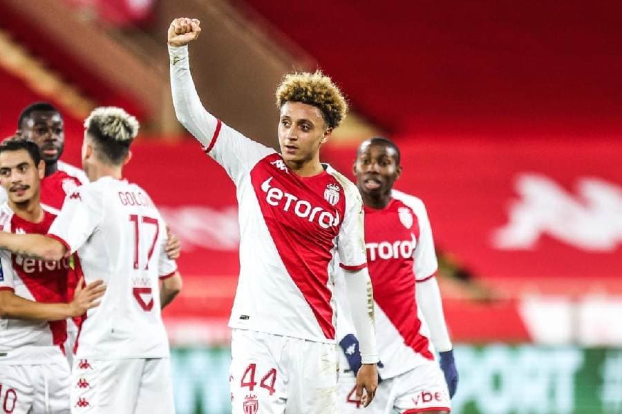 Le PSG cible Eliesse Ben Seghir pour renforcer son milieu de terrain