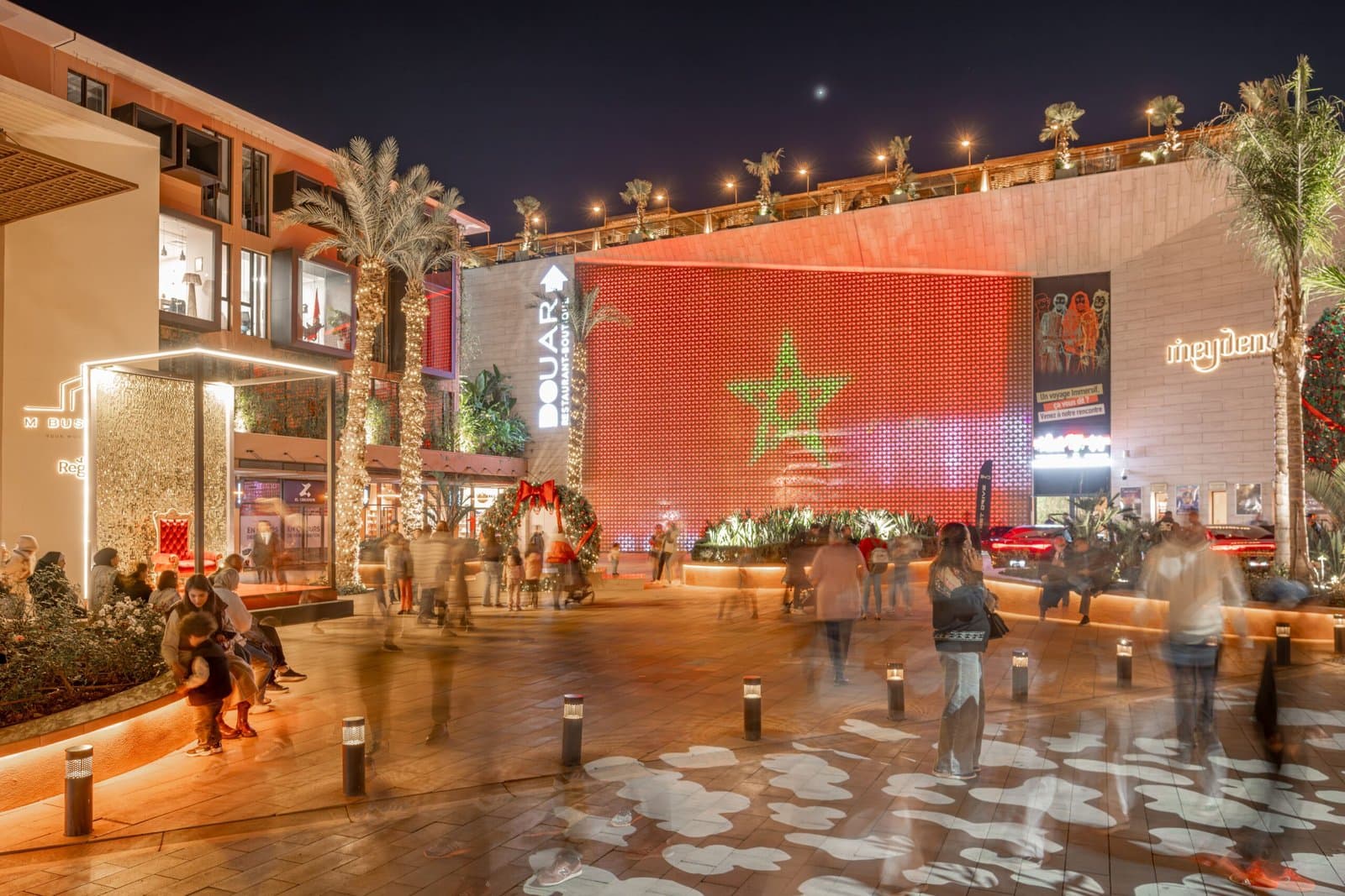 M Avenue s’illumine pour des fêtes de fin d’année mémorables