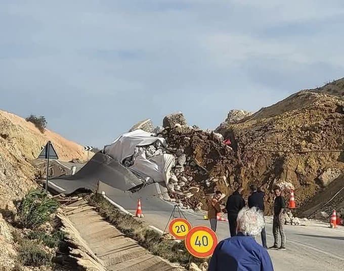 Mesures urgentes pour rouvrir la route entre Jebha et Al Hoceima