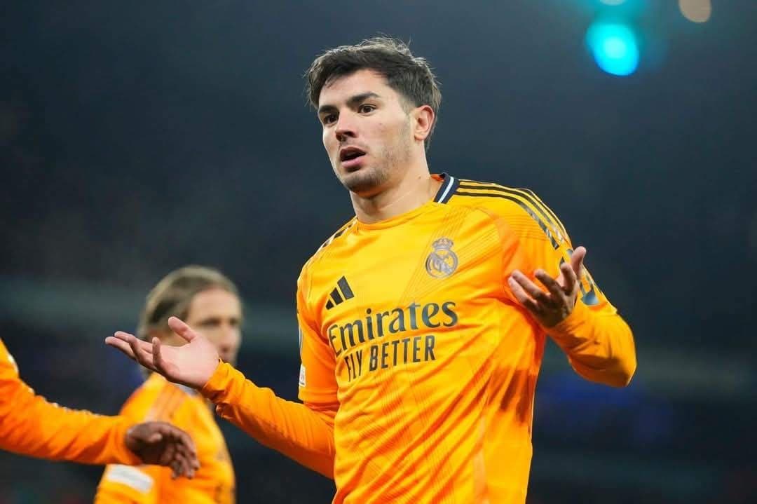 Retour Triomphal de Diaz au Real Madrid Après sa Blessure