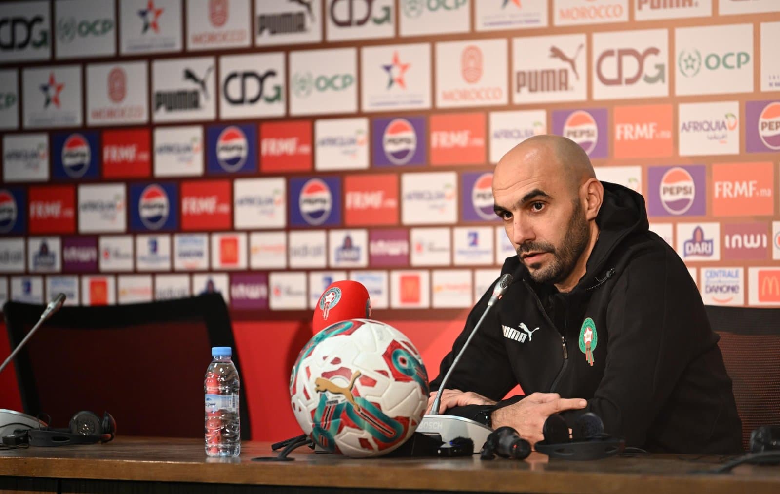 Eliminatoires Mondial 2026 : Regragui vise une qualification rapide pour le Maroc