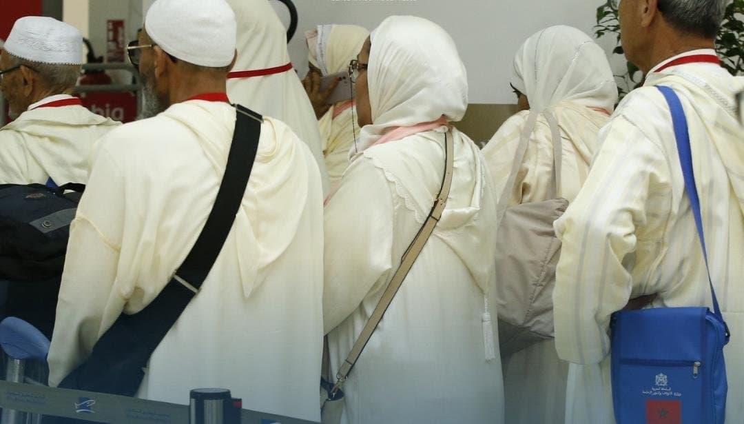 Hommage aux pèlerins non-voyants bénéficiaires du Geste Royal