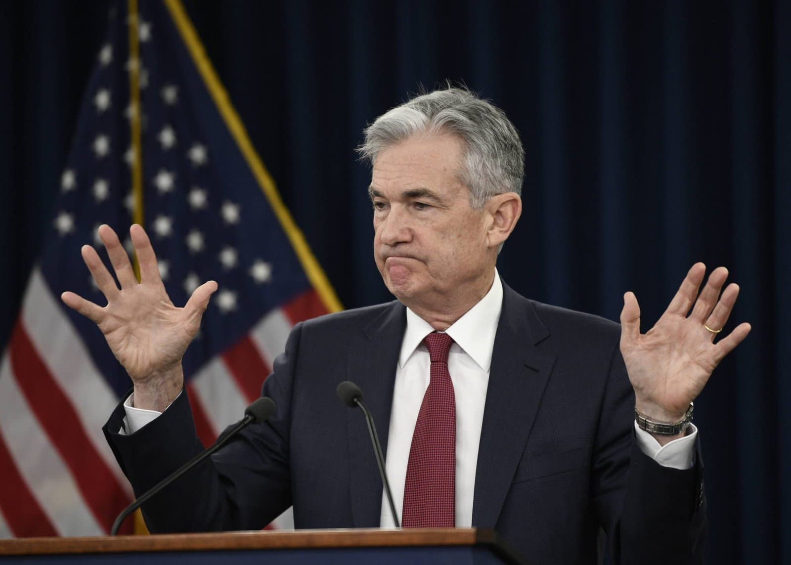 Le dollar progresse avant la suite de la déclaration de Powell