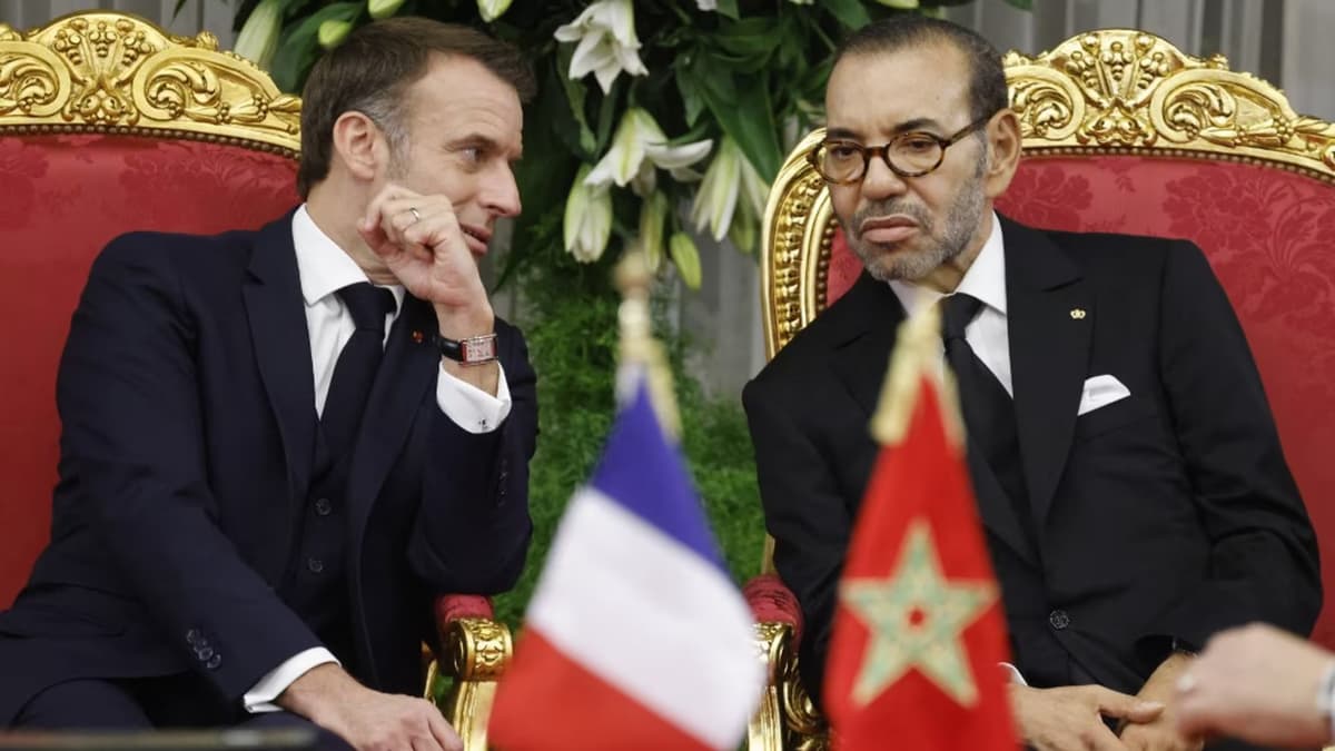 SM le roi Mohammed VI adresse ses vœux à Emmanuel Macron