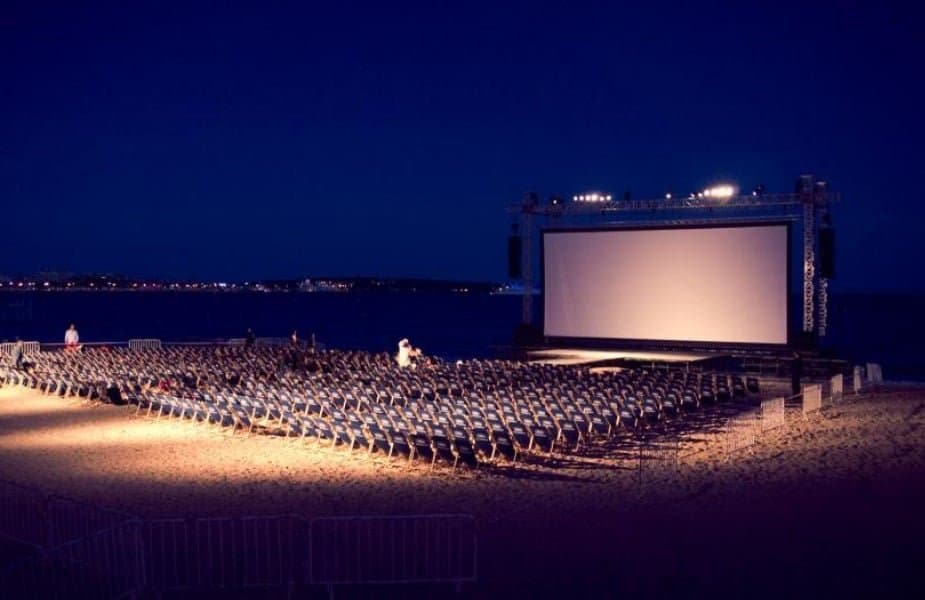 Ciné Plage 2025: cinéma marocain en plein air dans 6 villes