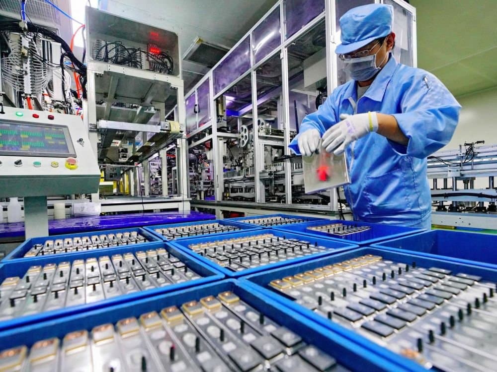 Batteries électriques: un méga-projet chinois au Maroc