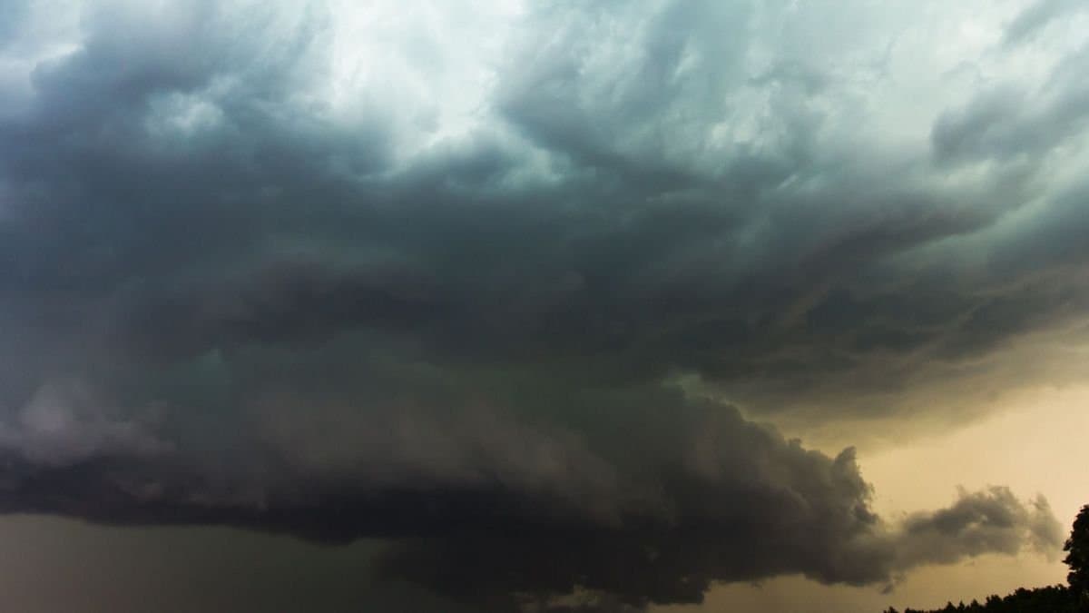 Alerte météo: orages et fortes averses attendus mardi
