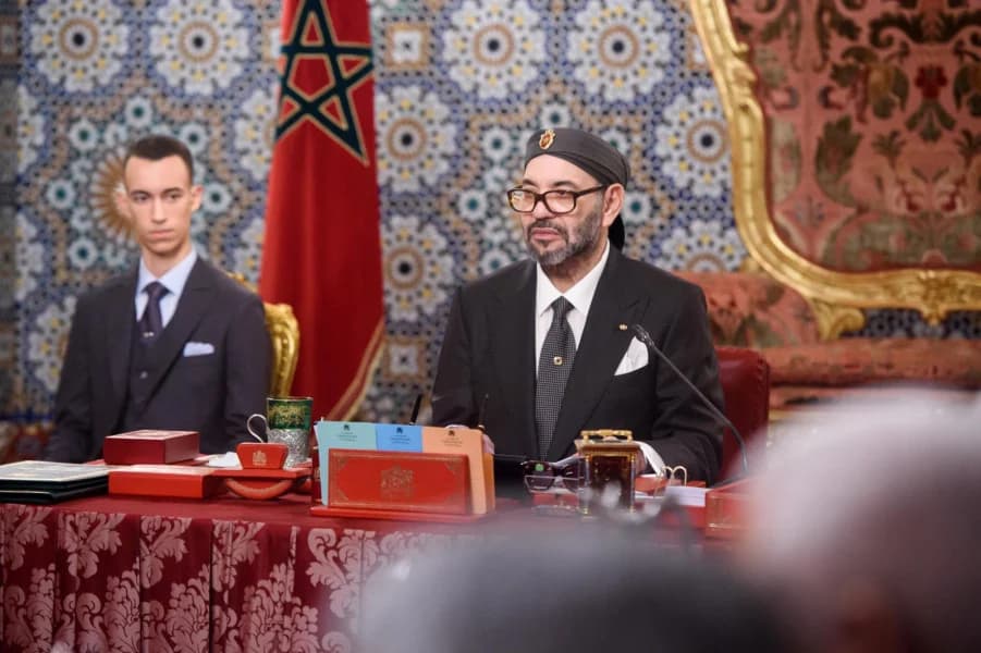 SM le Roi félicite le Président albanais