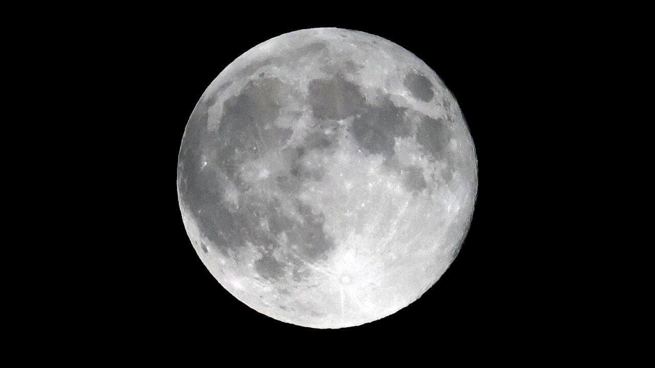 Super Lune: la Lune plus proche de la Terre mercredi