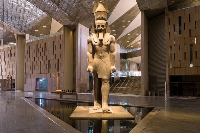 Grand Musée Égyptien: l’Égypte antique en majesté