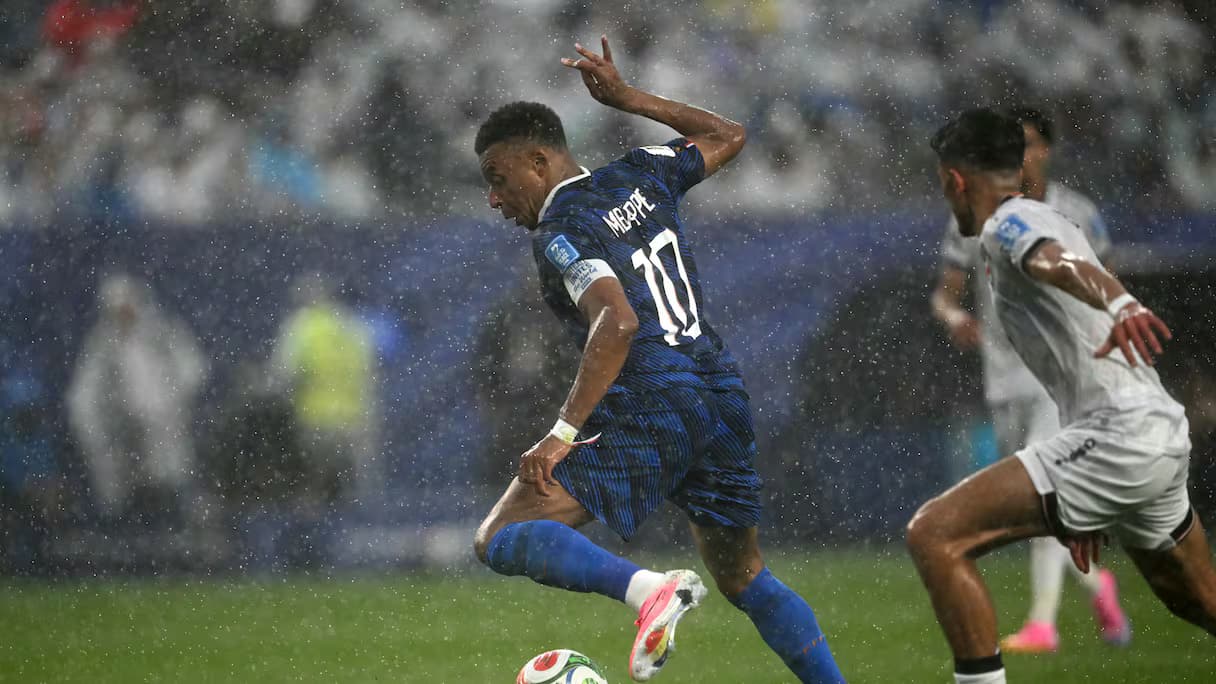 La météo interrompt France-Irak au Mondial 2026