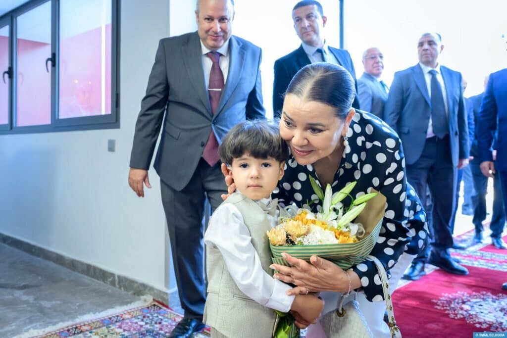 Lalla Asmaa lance “La prothèse auditive pour tous”