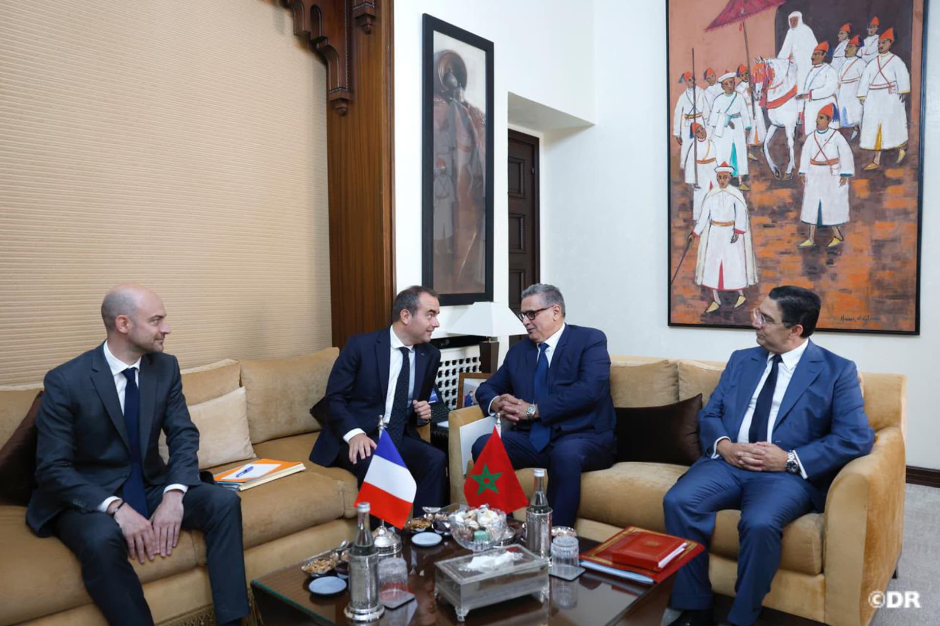 Maroc-France: Akhannouch s’entretient avec Lecornu