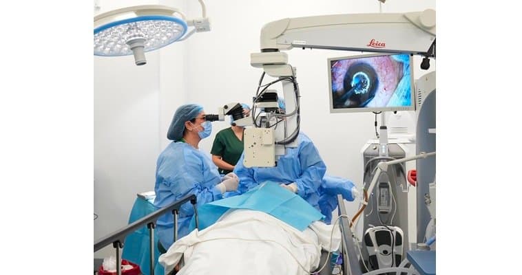La FM6SS franchit un cap en chirurgie cornéenne