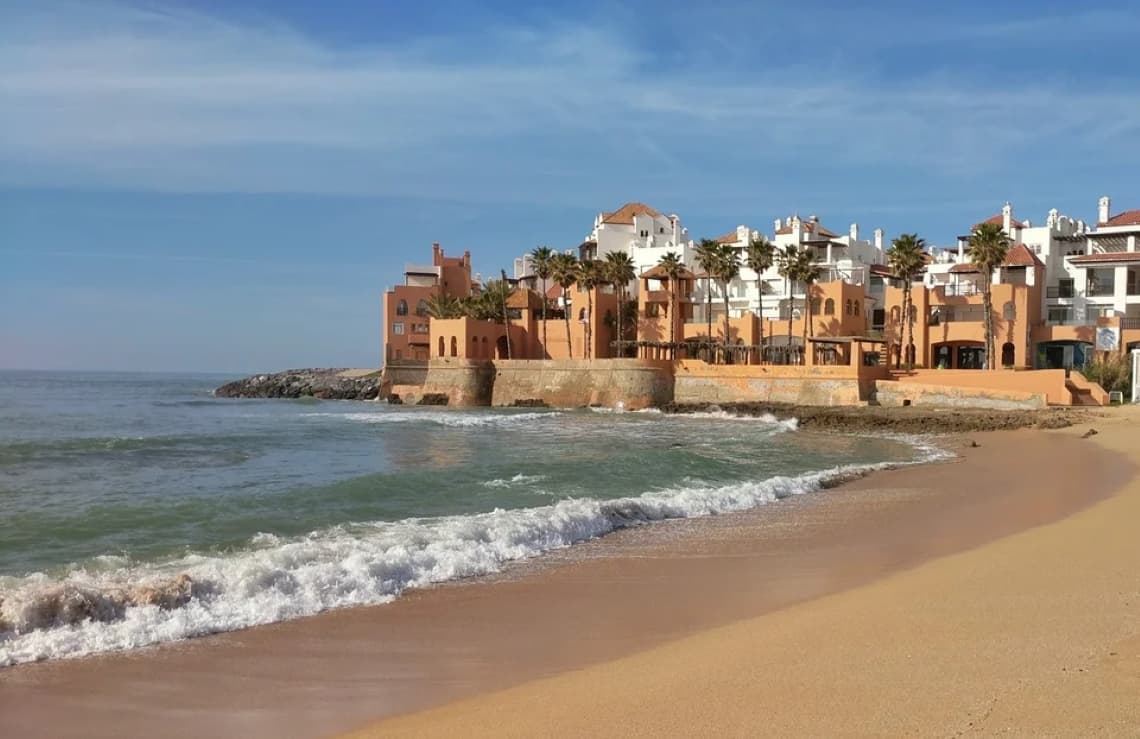 Bouznika plage: des villas visées par une mise en demeure sur fond de flou foncier