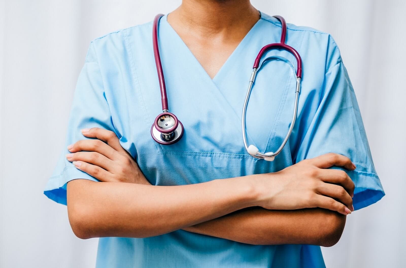 Études supérieures : Les infirmiers passent à l’offensive contre la loi 59.24