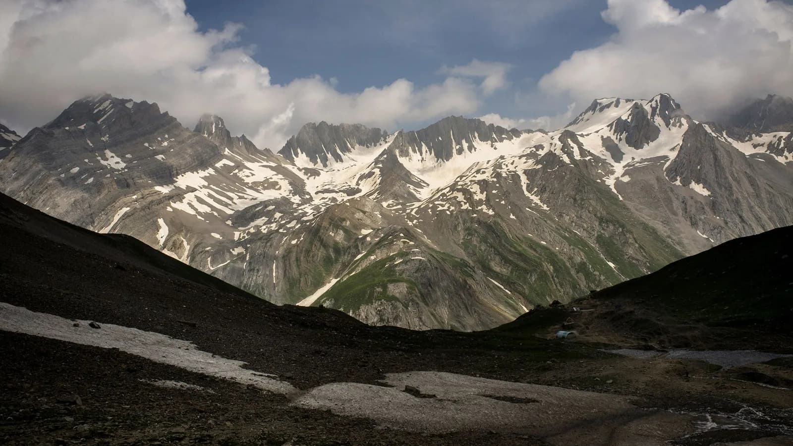 Népal : Les glaciers fondent, le risque de crues augmente