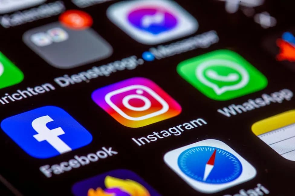 Réseaux sociaux : Après les États-Unis, l’Europe veut-elle aussi limiter Meta ?
