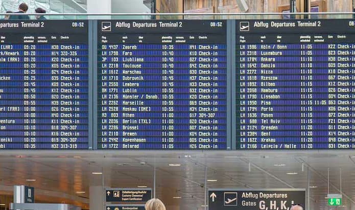 Huit aéroports allemands paralysés par la grève de personnels