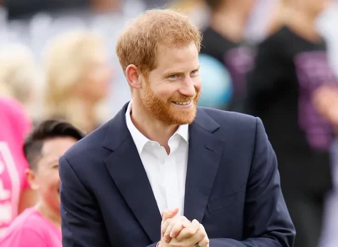 Apparition surprise du prince Harry pour une audience contre un tabloïd