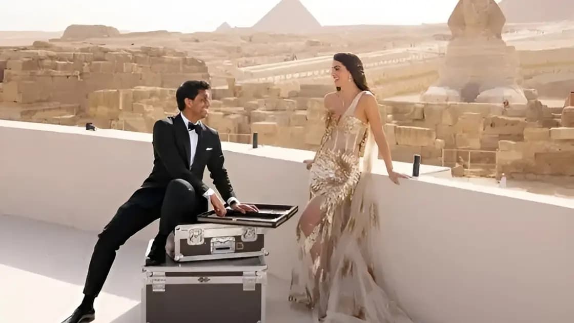 Un mariage légendaire en Égypte : Un milliardaire américain épouse un mannequin de renom aux pieds des pyramides
