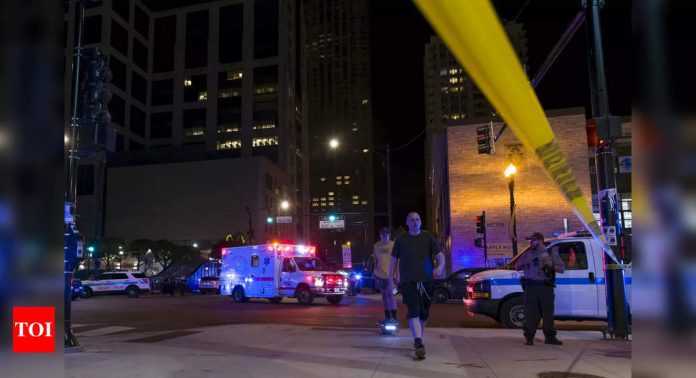 Biden-une-fusillade-a-Chicago-fait-2-morts-et