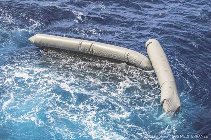 Debris_bateau_pneumatique_Mediterranee