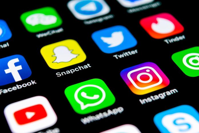 redes-sociales-1866207