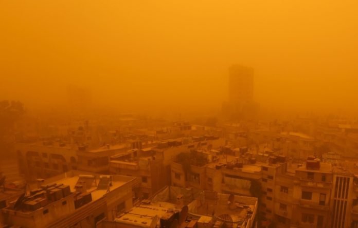 Homs tempête de sable