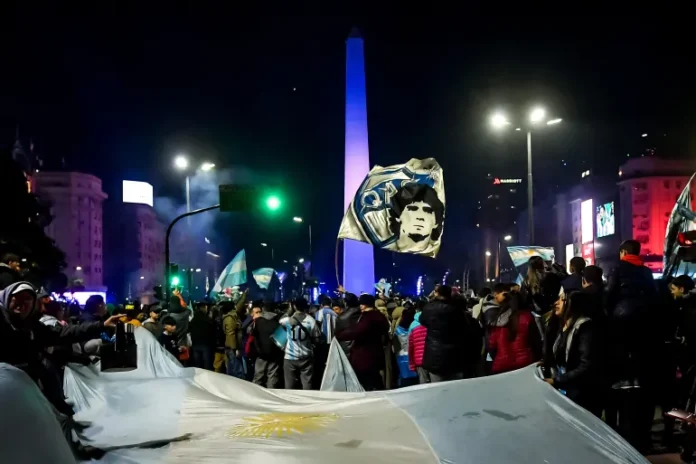 2161514902-1721051976