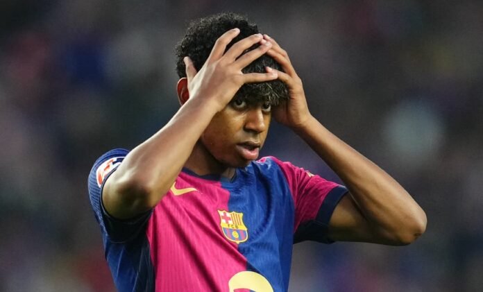 Lamine-Yamal-avec-le-FC-Barcelone-3-novembre-2024-1973775