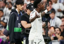 Vinicius Jr en colère après son remplacement au Real Madrid
