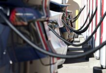 Mises en vente mondiales de voitures électriques en hausse