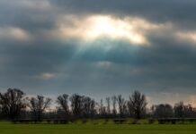 Alerte météo: Chaleur, orages et fortes rafales attendus