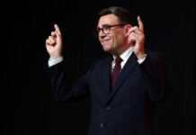Andy Burnham devient Premier ministre britannique